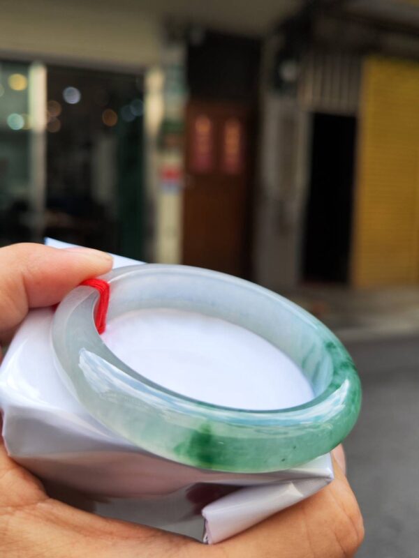 木拿場口 頂級放光玻璃種飄綠花 正圈厚庄手鐲