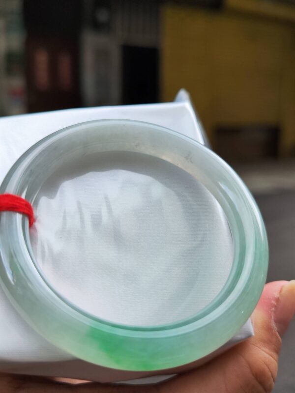 🌸 冰種飄陽綠正圈圓骨手鐲  天然緬甸玉A貨 🌸