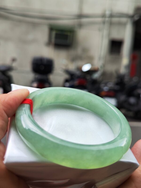🌸  冰種滿色蘋果綠正圈骨手鐲  天然緬甸玉A貨 🌸