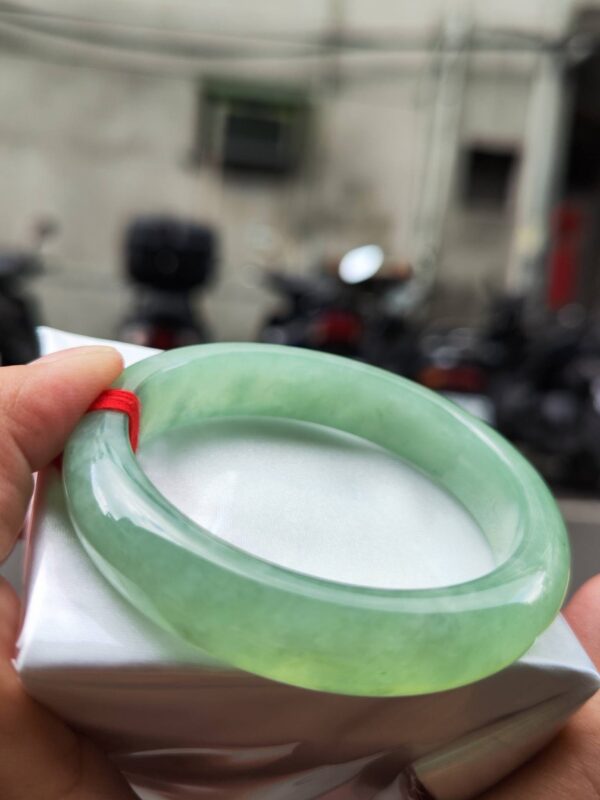 🌸  冰種滿色蘋果綠正圈骨手鐲  天然緬甸玉A貨 🌸