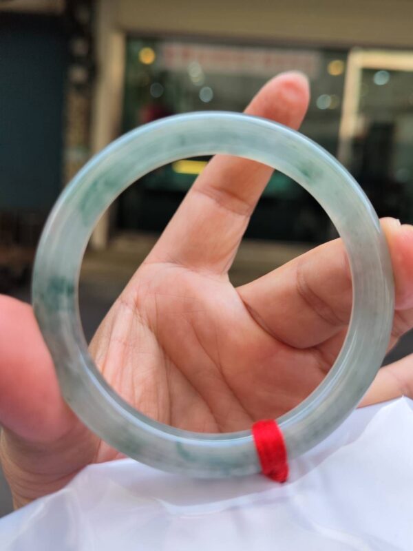 🌸  玻璃種飄綠花正圈圓骨手鐲  天然緬甸玉A貨 🌸