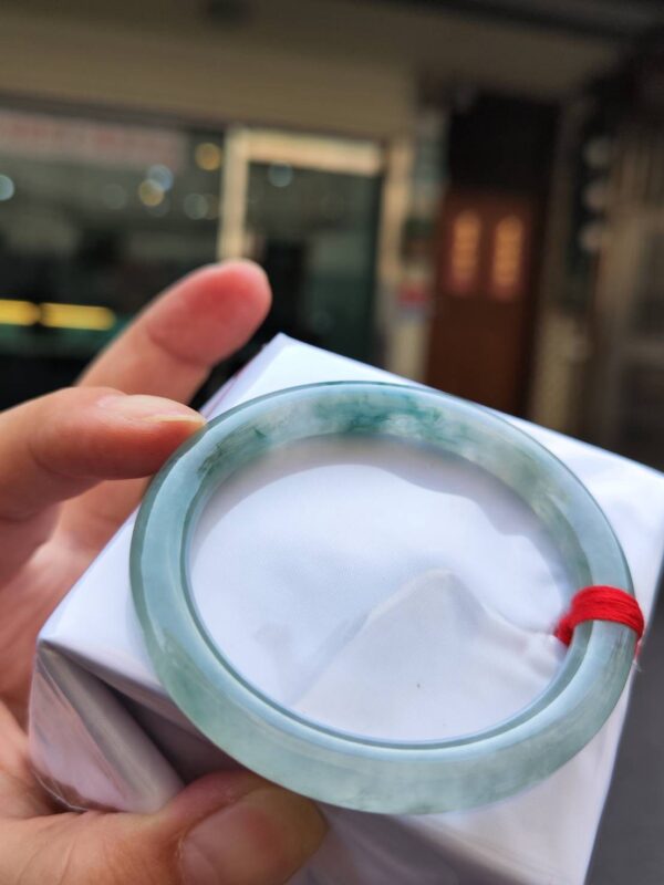 🌸  玻璃種飄綠花正圈圓骨手鐲  天然緬甸玉A貨 🌸