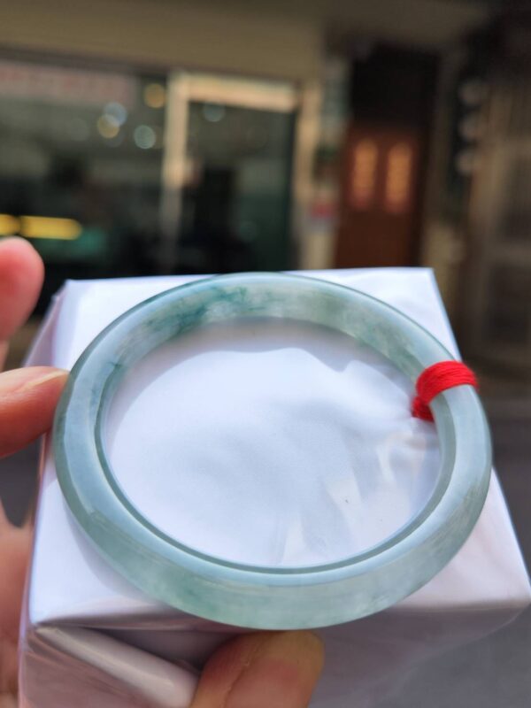 🌸  玻璃種飄綠花正圈圓骨手鐲  天然緬甸玉A貨 🌸