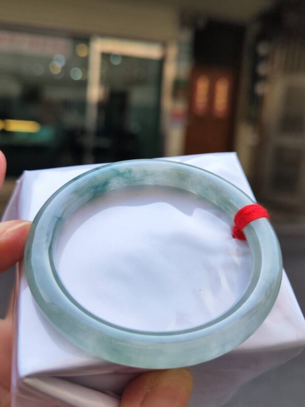 🌸  玻璃種飄綠花正圈圓骨手鐲  天然緬甸玉A貨 🌸