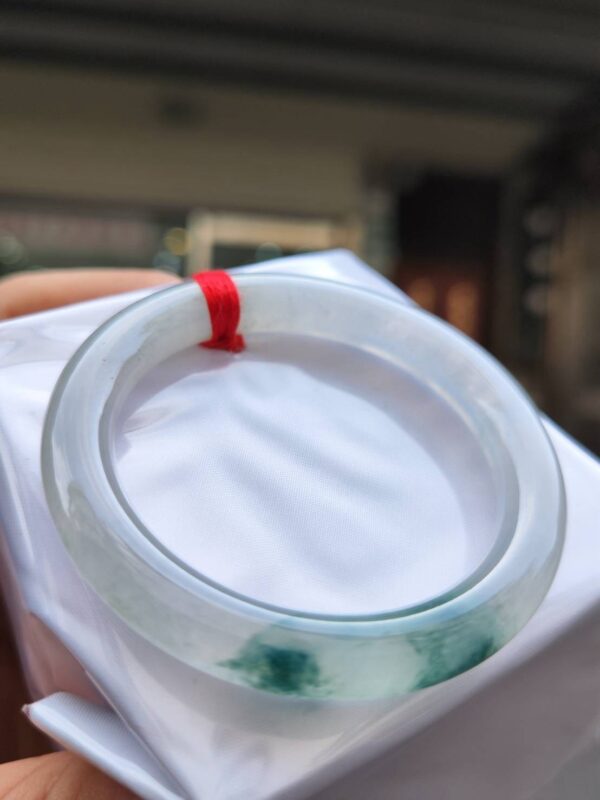 img_6274-2 ✨ 放光玻璃種圓骨飄綠花 正圈手鐲 💚 天然緬甸玉A貨