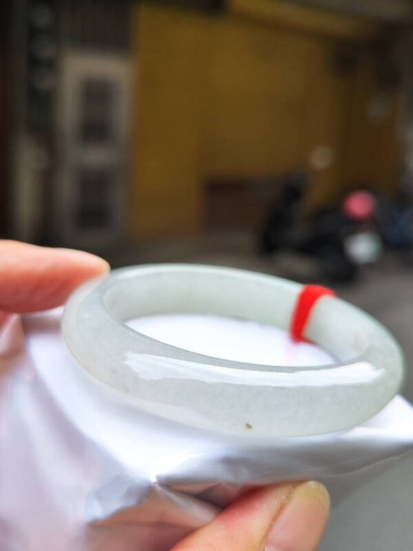 🌸  冰種飄淡綠正圈厚庄手鐲  天然緬甸玉A貨 🌸