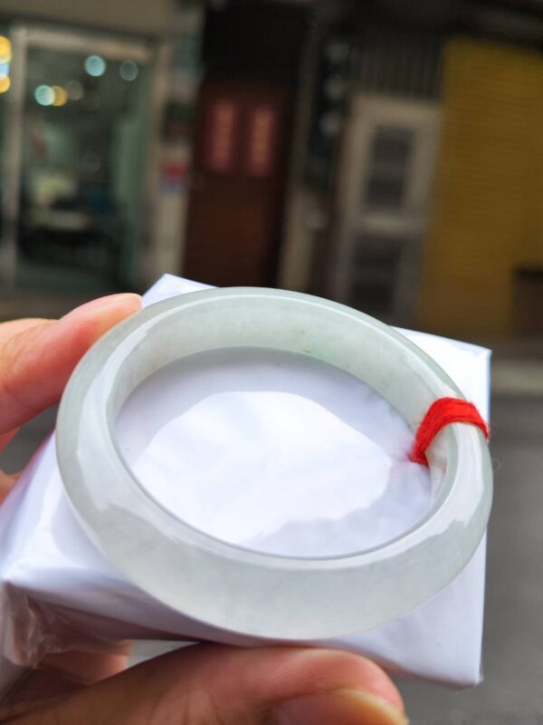 🌸  冰種飄淡綠正圈厚庄手鐲  天然緬甸玉A貨 🌸