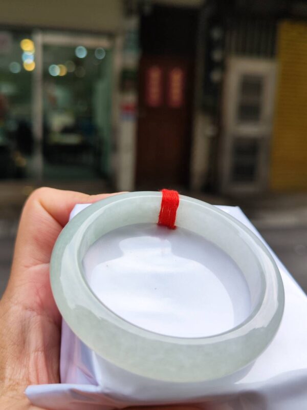 🌸  冰種飄淡綠正圈厚庄手鐲  天然緬甸玉A貨 🌸