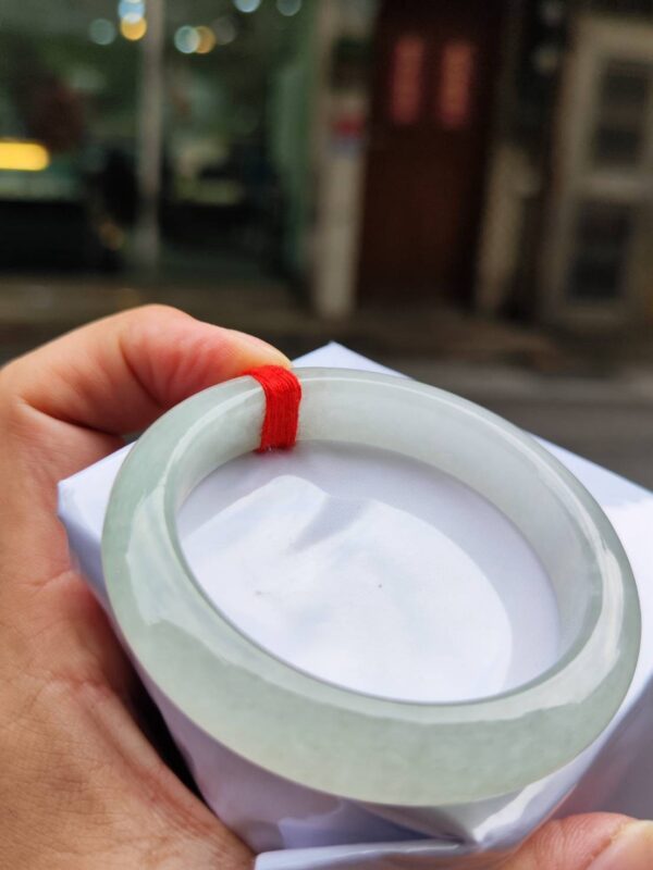 🌸  冰種飄淡綠正圈厚庄手鐲  天然緬甸玉A貨 🌸