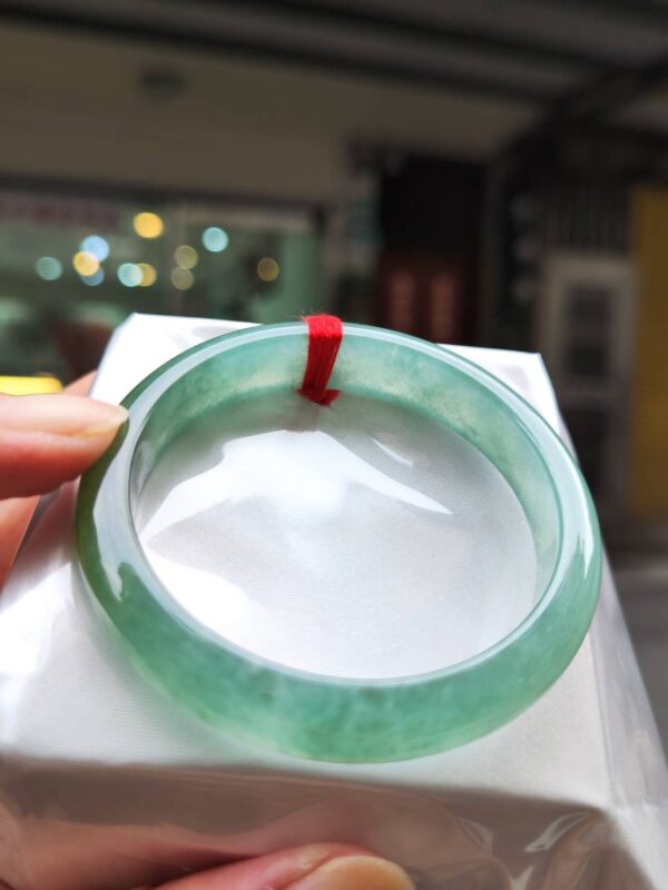 ✨  冰種滿色飄黃 正圈手鐲  💚 天然緬甸玉A貨