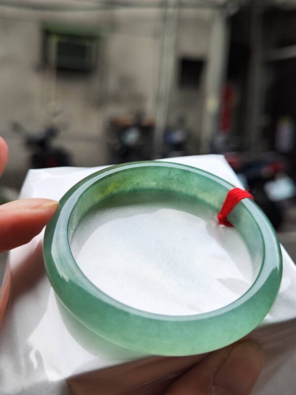 ✨  冰種滿色飄黃 正圈手鐲  💚 天然緬甸玉A貨