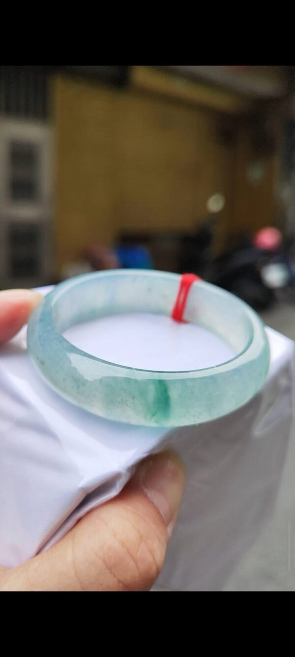 ✨ 木拿場口 頂級放光玻璃種飄綠花 正圈寬版手鐲