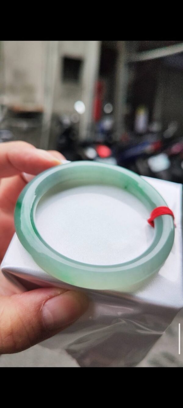 img_6737-2 ✨ 冰種圓骨飄陽綠 正圈手鐲
💚 天然緬甸玉A貨