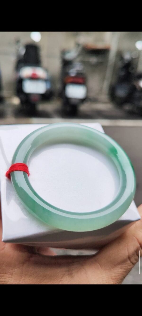 img_6738-2 ✨ 冰種圓骨飄陽綠 正圈手鐲
💚 天然緬甸玉A貨