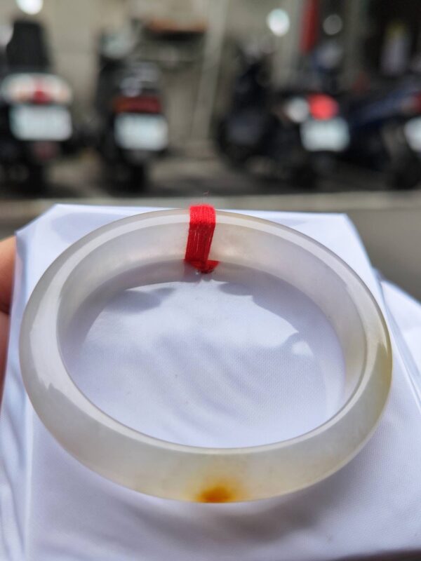 ✨  冰種飄蜜黃 貴妃鐲

💚 天然緬甸玉A貨