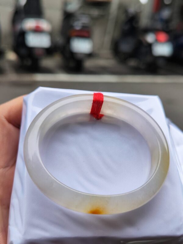 ✨  冰種飄蜜黃 貴妃鐲

💚 天然緬甸玉A貨