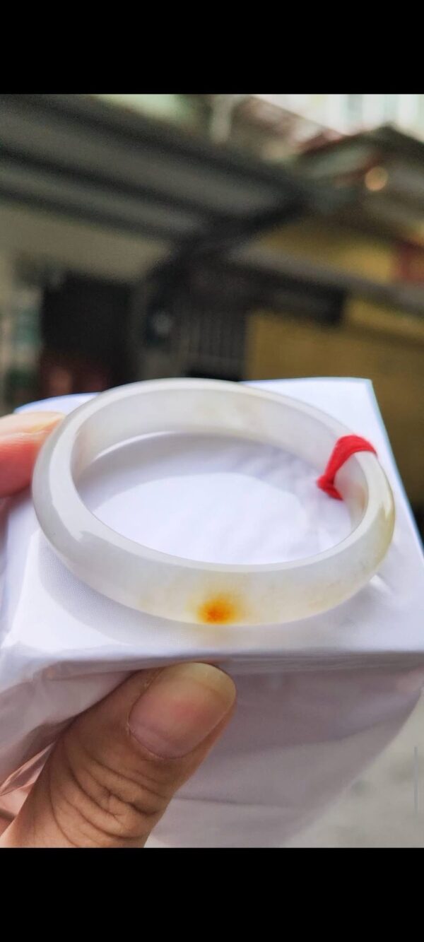 ✨  冰種飄蜜黃 貴妃鐲

💚 天然緬甸玉A貨