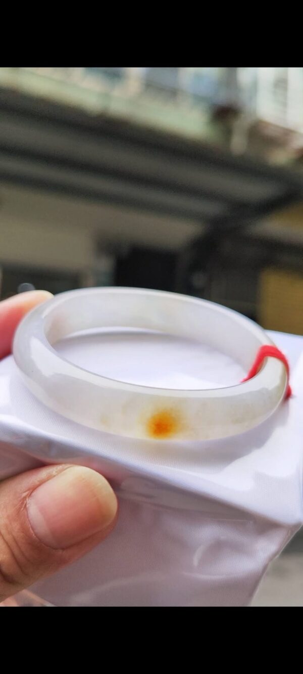 ✨  冰種飄蜜黃 貴妃鐲

💚 天然緬甸玉A貨