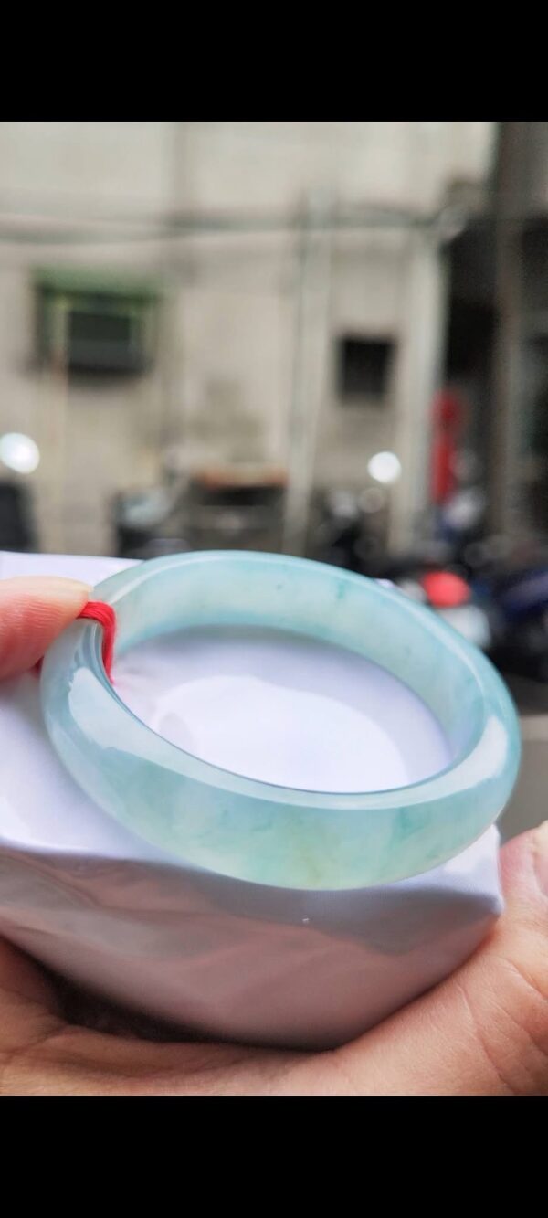 img_6782-2 ✨ 冰種藍水飄花 正圈手鐲
💚 天然緬甸玉A貨