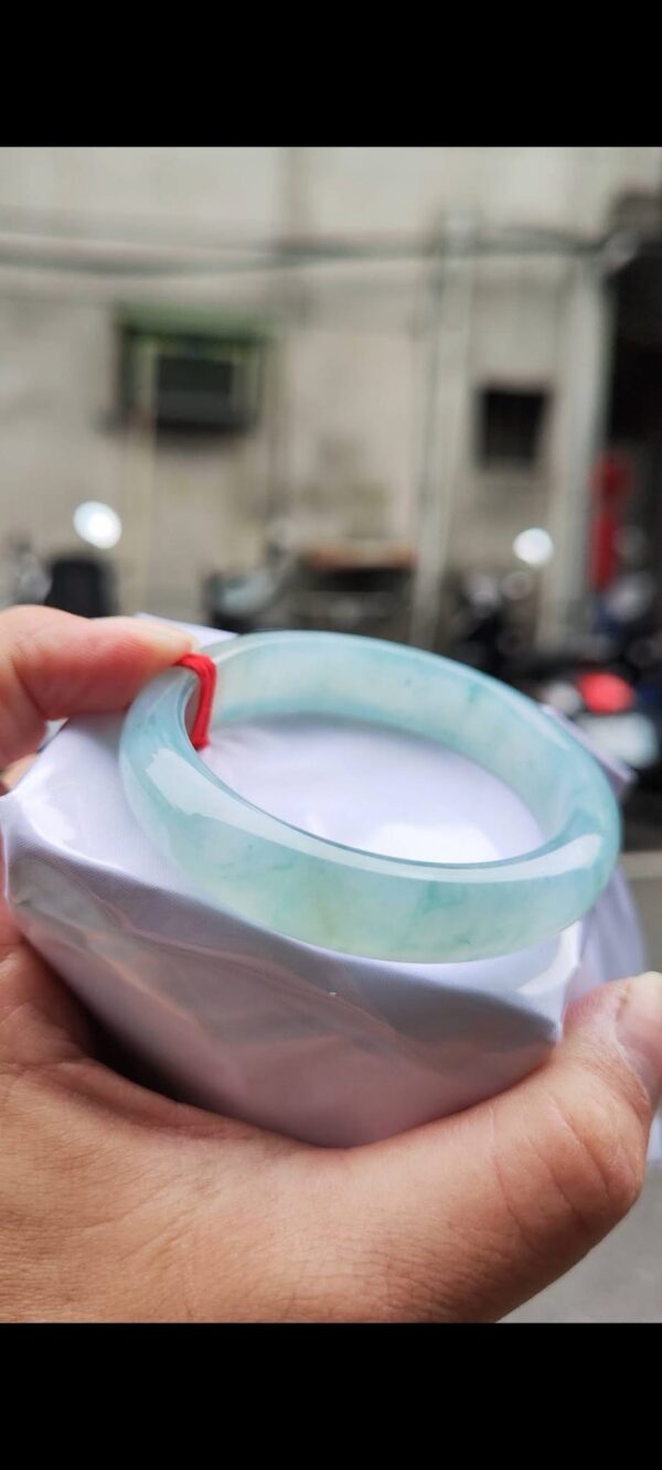 img_6784-2 ✨ 冰種藍水飄花 正圈手鐲
💚 天然緬甸玉A貨