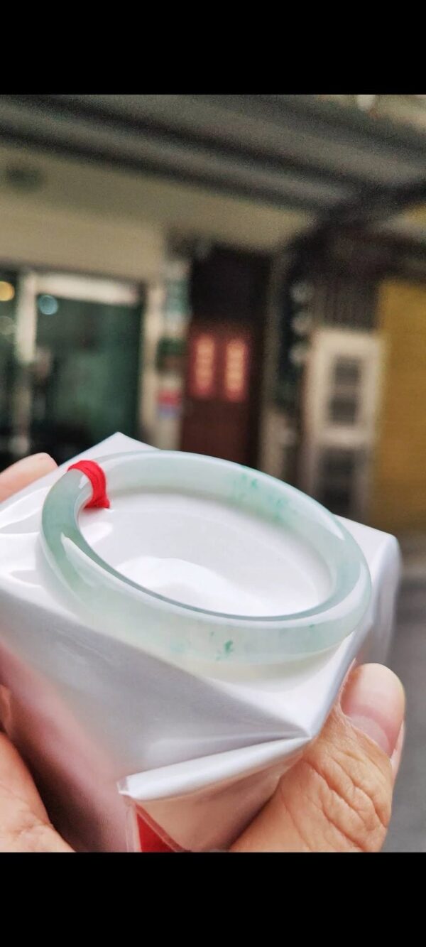 🌸  冰種飄花正圈圓骨手鐲  天然緬甸玉A貨 🌸