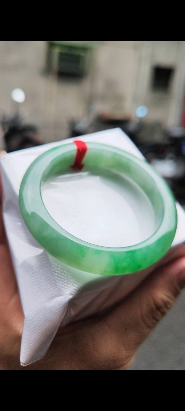 ✨   飄陽綠 正圈厚庄手鐲💚 天然緬甸玉A貨