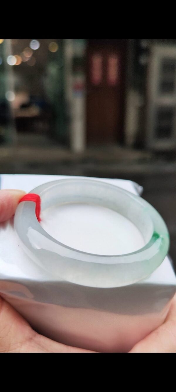 ✨  放光玻璃種飄綠 正圈厚庄手鐲💚 天然緬甸玉A貨