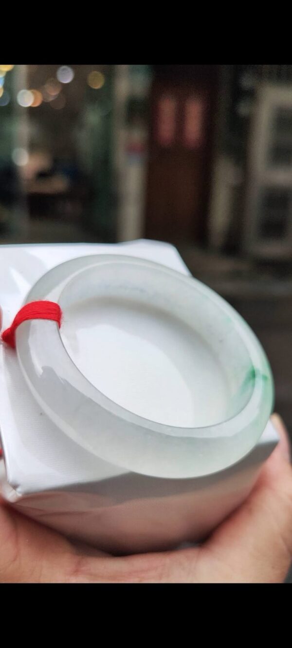 ✨  放光玻璃種飄綠 正圈厚庄手鐲💚 天然緬甸玉A貨