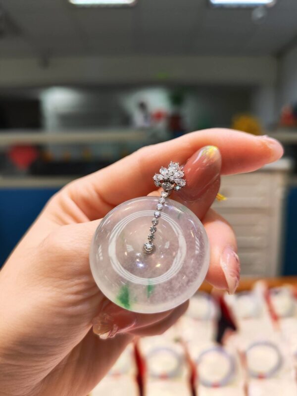 🌿冰透飄綠平安扣🌿