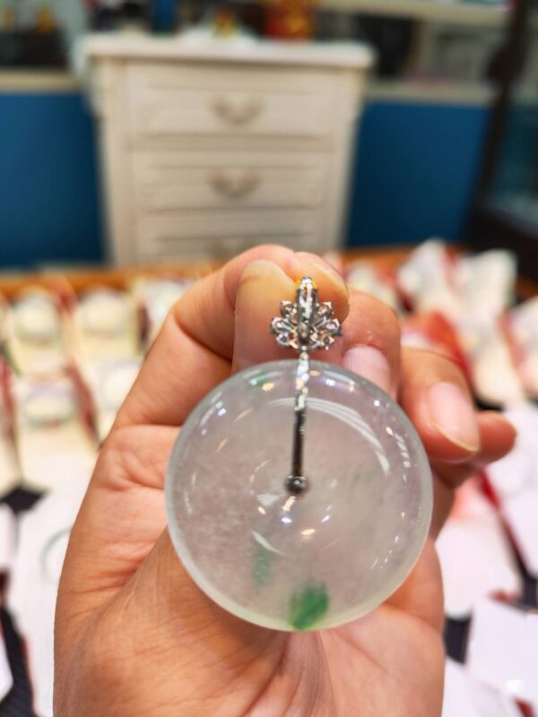 🌿冰透飄綠平安扣🌿