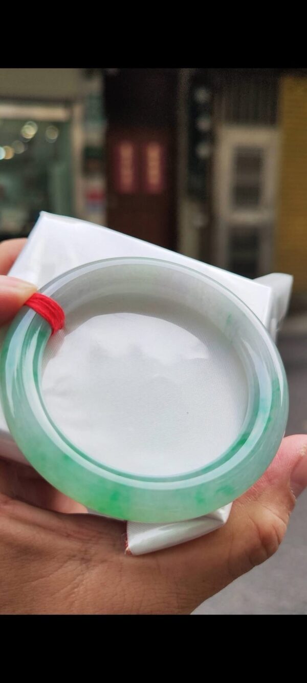 img_7803 ✨ 冰芙蓉種飄陽綠 正圈手鐲
💚 天然緬甸玉A貨