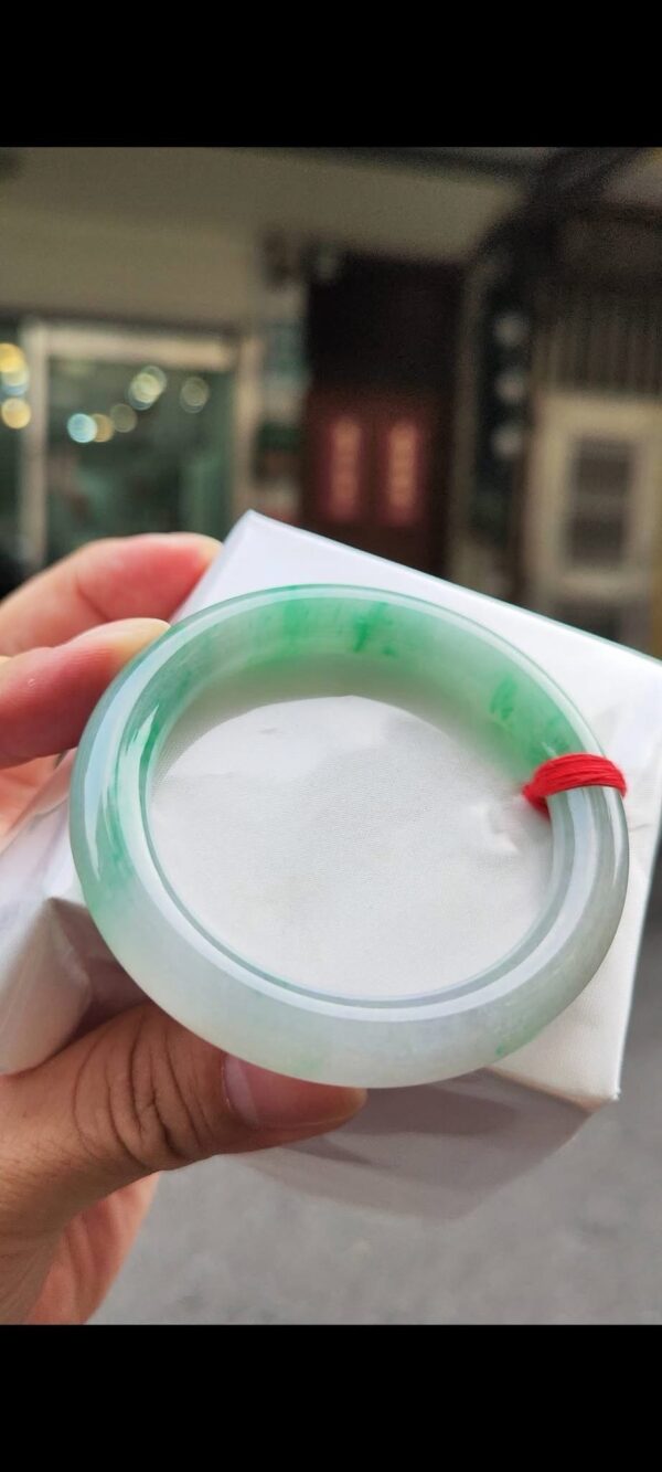 img_7807 ✨ 冰芙蓉種飄陽綠 正圈手鐲
💚 天然緬甸玉A貨