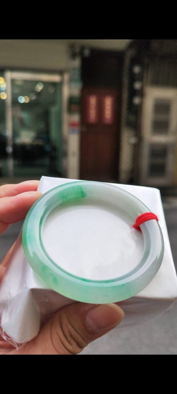 img_7808 ✨ 冰芙蓉種飄陽綠 正圈手鐲
💚 天然緬甸玉A貨