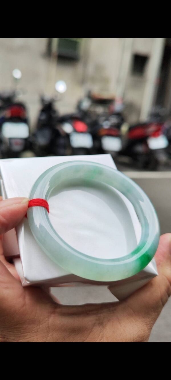 ✨  冰芙蓉種飄陽綠 正圈圓骨手鐲