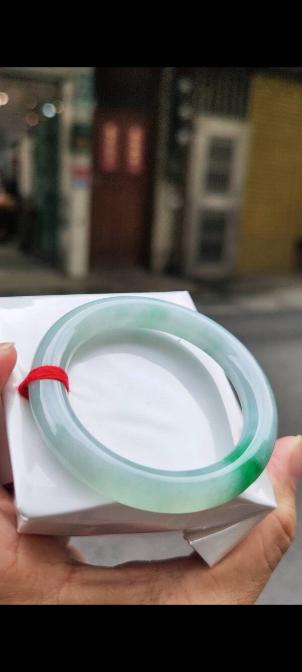 ✨  冰芙蓉種飄陽綠 正圈圓骨手鐲