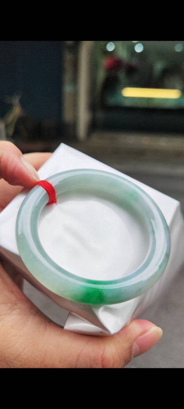 ✨  冰芙蓉種飄陽綠 正圈圓骨手鐲