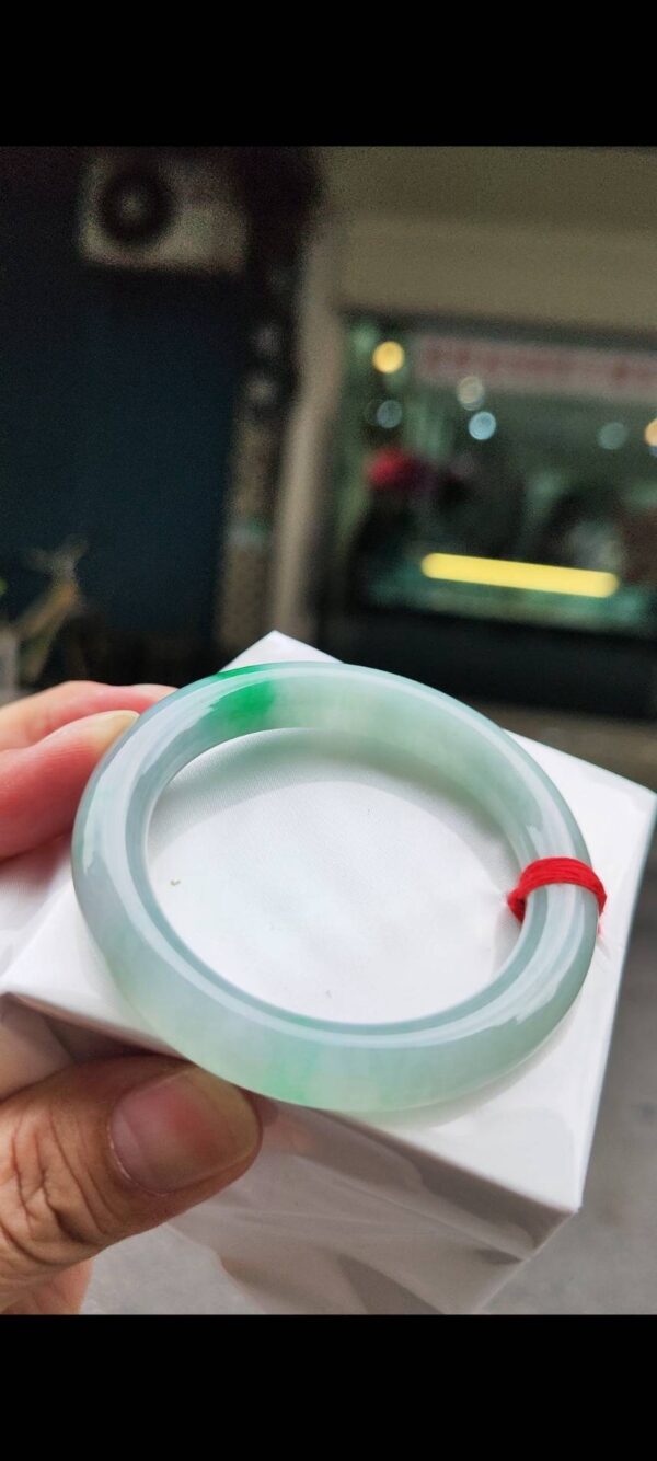 ✨  冰芙蓉種飄陽綠 正圈圓骨手鐲