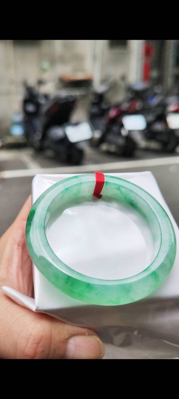 ✨ 冰種飄陽綠花 正圈手鐲💚 天然緬甸玉A貨
