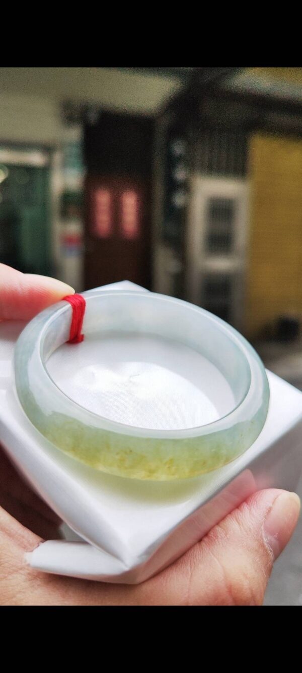 ✨ 冰玻種飄蜜黃正圈手鐲 ✨
💛天然緬甸玉A貨