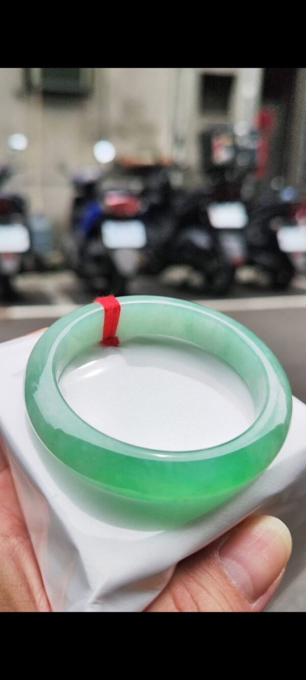 img_0144-3 ✨ 冰種飄陽綠 正圈厚庄手鐲💚 天然緬甸玉A貨