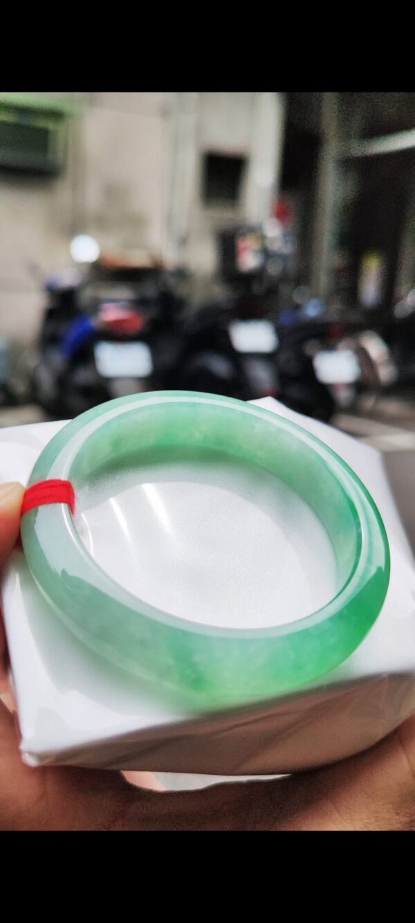 img_0149-3 ✨ 冰種飄陽綠 正圈厚庄手鐲💚 天然緬甸玉A貨