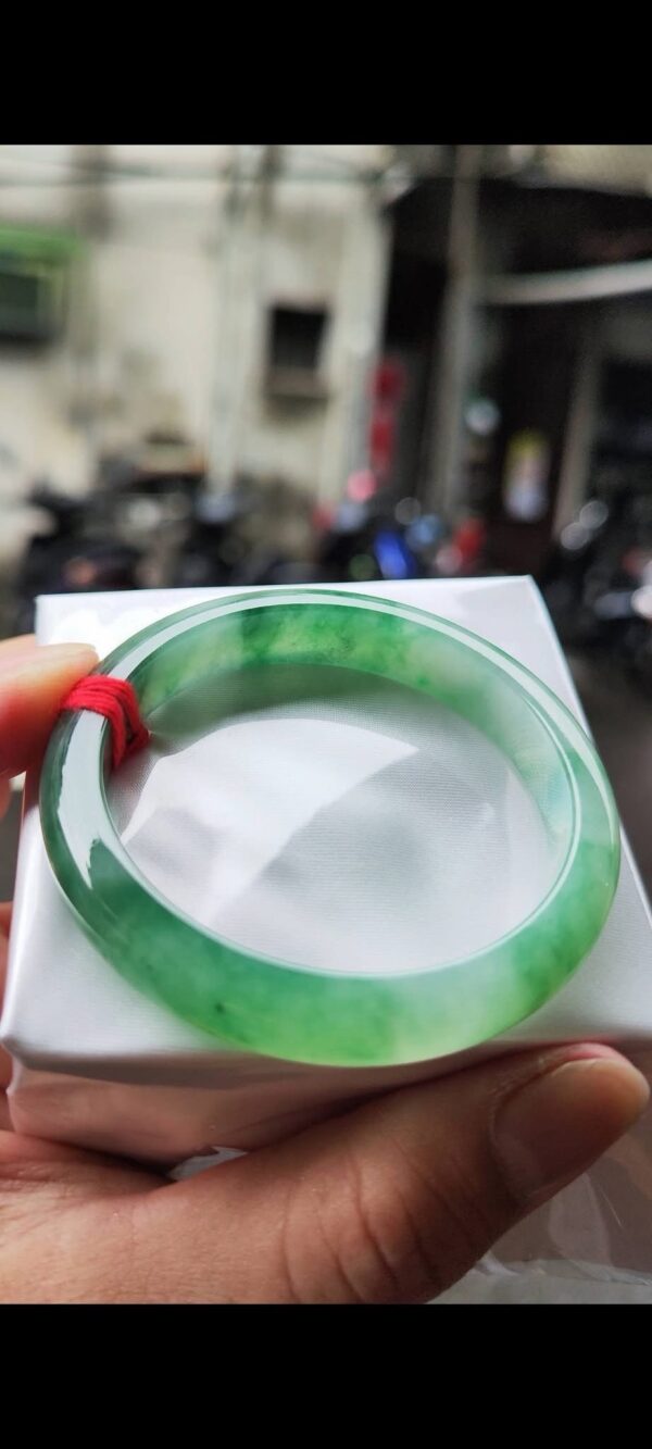 img_0310-2 ✨ 芙蓉種飄陽綠 正圈手鐲💚 天然緬甸玉A貨