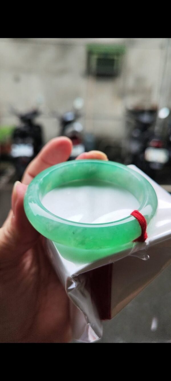 ✨ 冰種飄陽綠 正圈手鐲💚 天然緬甸玉A貨