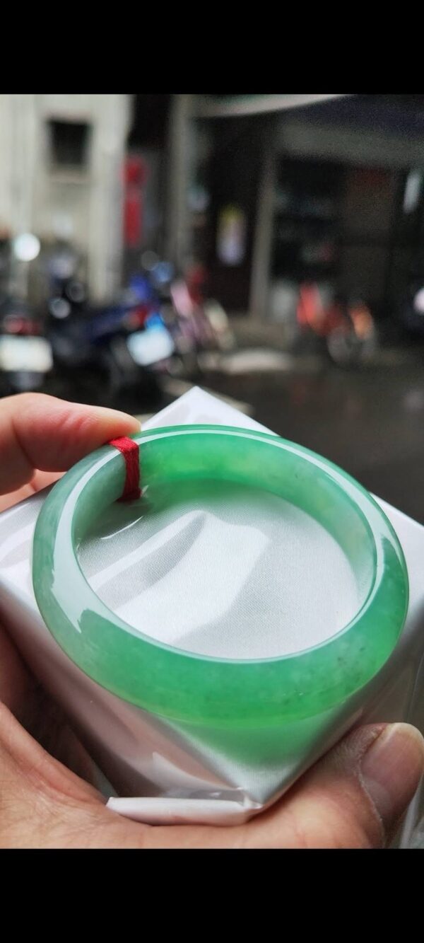 ✨ 冰種飄陽綠 正圈手鐲💚 天然緬甸玉A貨
