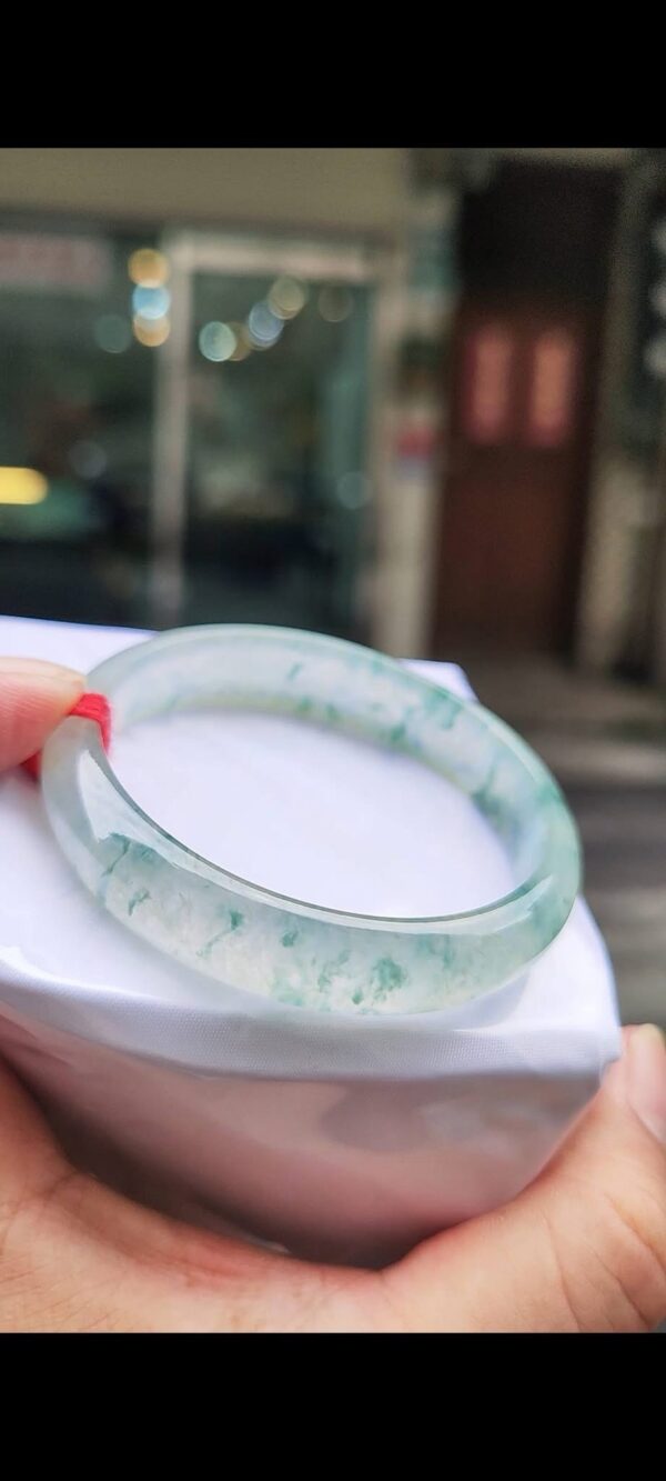 img_1562 ✨ 頂級放光玻璃種飄綠花 正圈手鐲
💚 天然緬甸玉A貨
