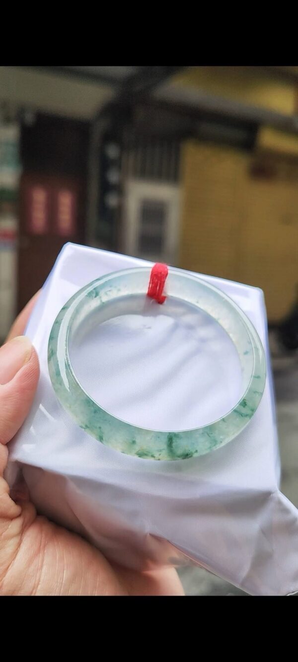 img_1563 ✨ 頂級放光玻璃種飄綠花 正圈手鐲
💚 天然緬甸玉A貨