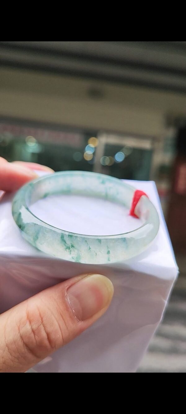 img_1566 ✨ 頂級放光玻璃種飄綠花 正圈手鐲
💚 天然緬甸玉A貨
