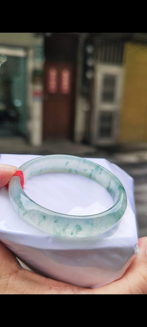img_1567 ✨ 頂級放光玻璃種飄綠花 正圈手鐲
💚 天然緬甸玉A貨
