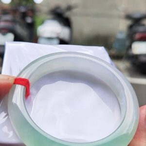 ✨ 起光冰玻種飄綠厚庄 正圈手鐲
