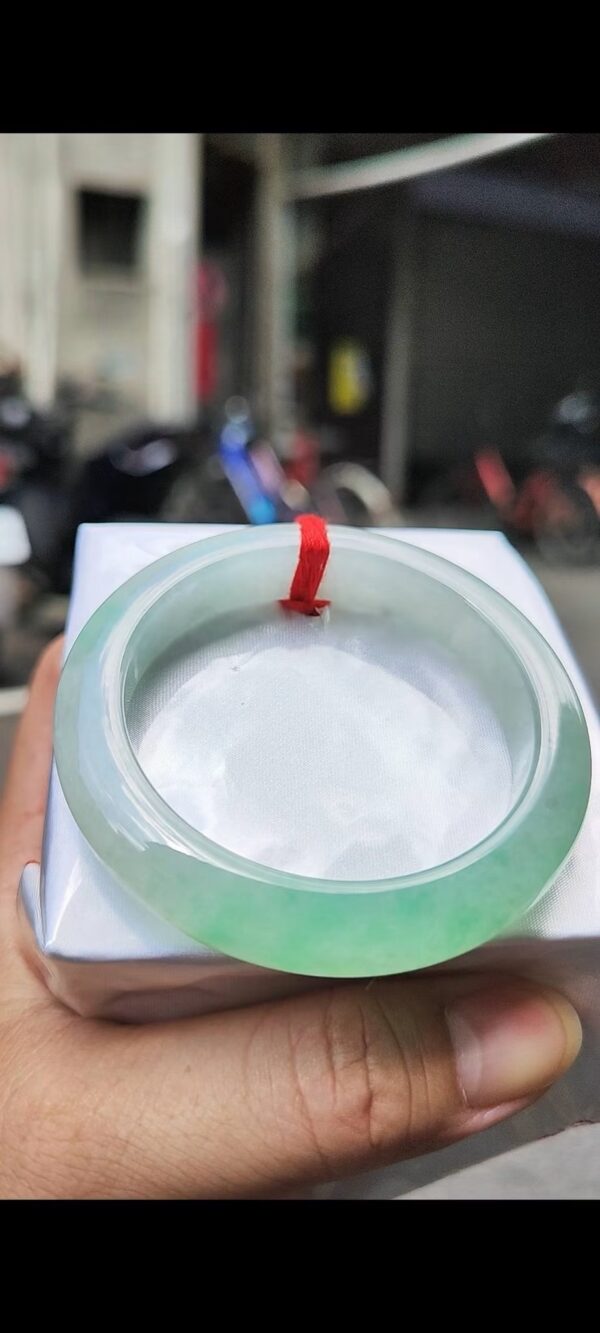 img_4174 冰種飄綠正圈厚庄手鐲💚 天然緬甸玉A貨